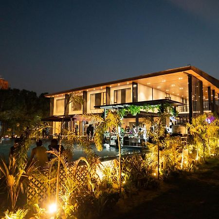 Vintclub Resort Lucknow Zewnętrze zdjęcie