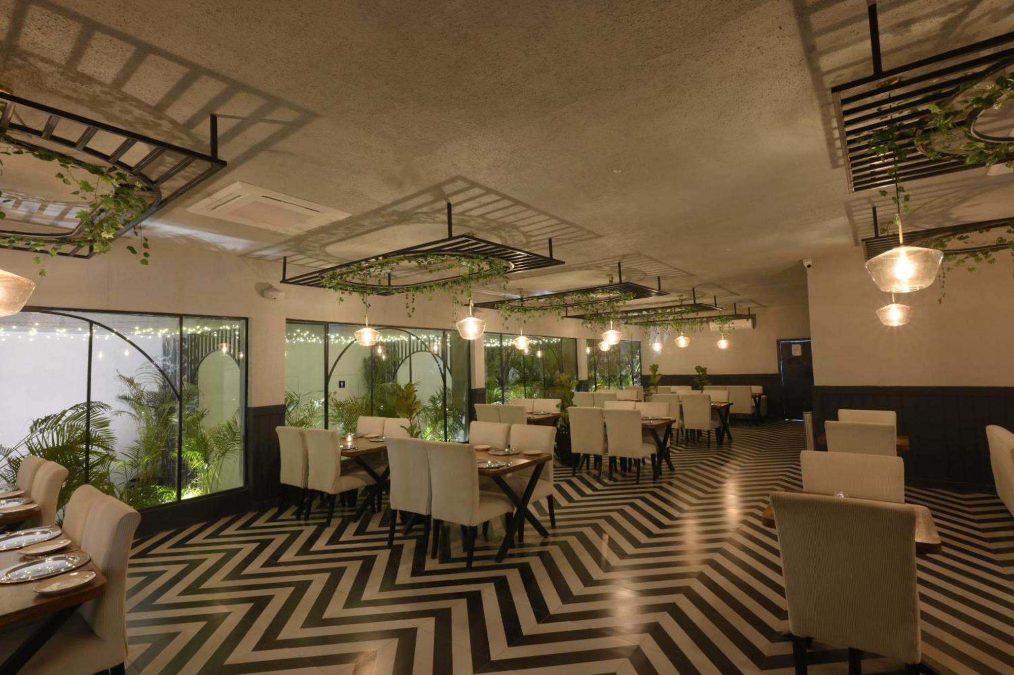 Vintclub Resort Lucknow Zewnętrze zdjęcie