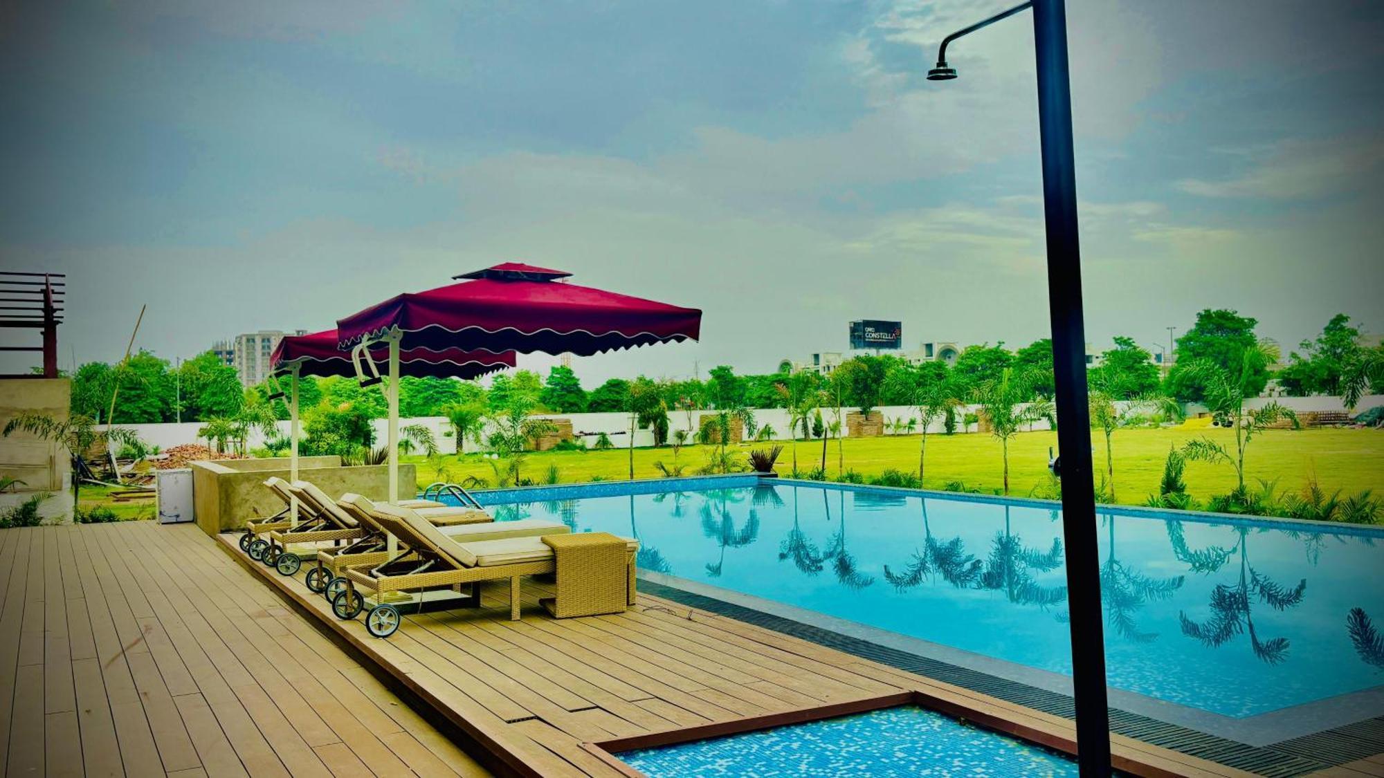 Vintclub Resort Lucknow Zewnętrze zdjęcie