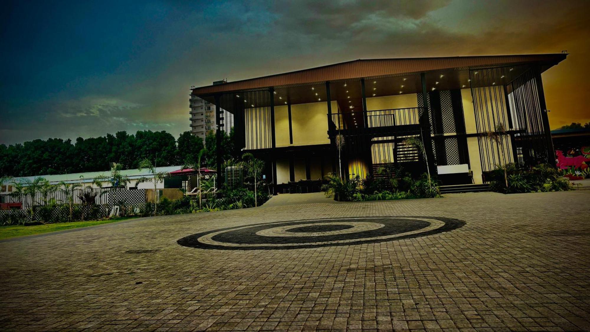 Vintclub Resort Lucknow Zewnętrze zdjęcie
